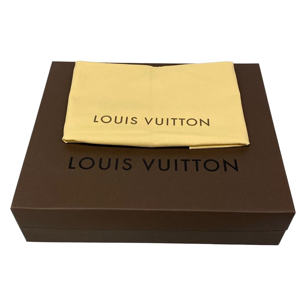 Louis Vuitton Artsy MM Monogram Handbag M40249 - Picture 8 of 15